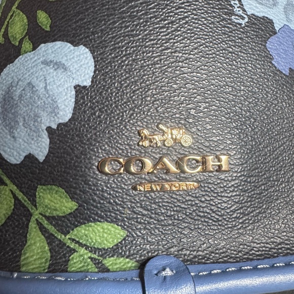 Coach Canteen Crossbody limited edition Bag - Picture 4 of 13